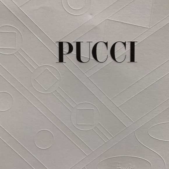 Emilio Pucci Large 100% Silk Square Scarf Abstract Pattern Box Included Gorgeous - Picture 9 of 11